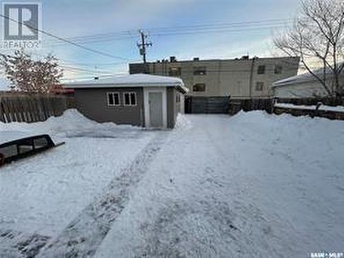 1111 23Rd Street W, Saskatoon, SK - Outdoor