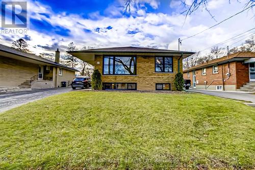 68 Droxford Avenue, Toronto, ON - Outdoor