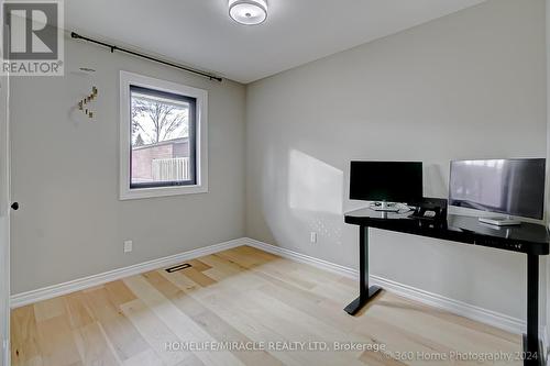 68 Droxford Avenue, Toronto, ON - Indoor Photo Showing Office