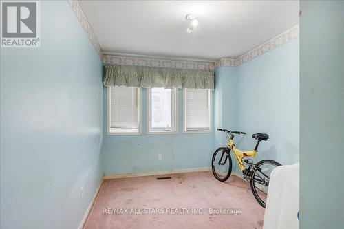 96 Riverglen Drive, Georgina, ON - Indoor Photo Showing Other Room