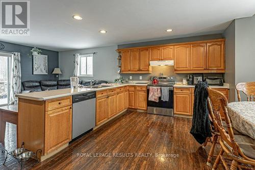 11776 Tracey Street, Malahide (Springfield), ON - Indoor Photo Showing Kitchen With Double Sink