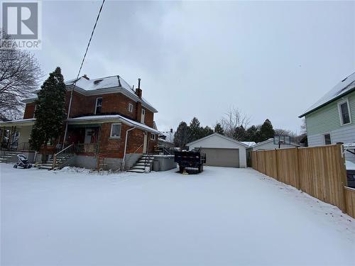 279 Mitton Street South, Sarnia, ON - Outdoor