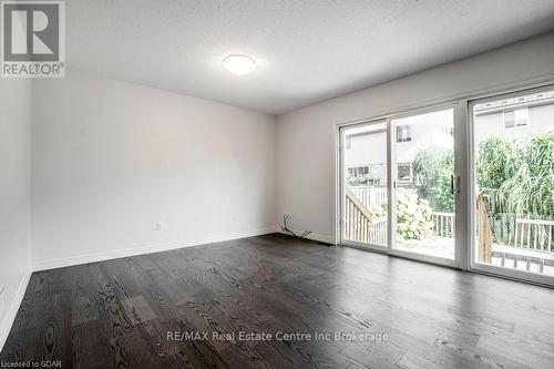 35 Clough Cres Crescent, Guelph (Pine Ridge), ON - Indoor Photo Showing Other Room