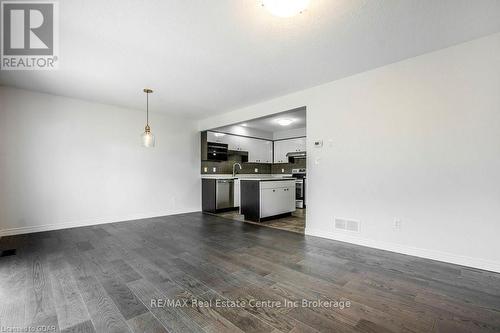 35 Clough Cres Crescent, Guelph (Pine Ridge), ON - Indoor