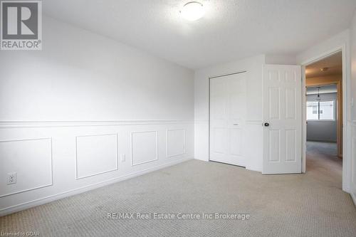 35 Clough Cres Crescent, Guelph (Pine Ridge), ON - Indoor Photo Showing Other Room