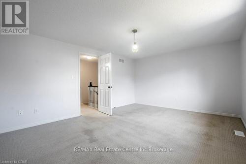 35 Clough Cres Crescent, Guelph (Pine Ridge), ON - Indoor Photo Showing Other Room