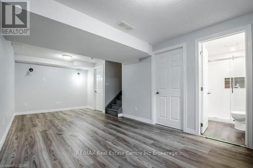 35 Clough Cres Crescent, Guelph (Pine Ridge), ON - Indoor Photo Showing Other Room