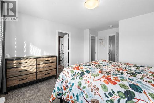 443 Secord Way, Saskatoon, SK - Indoor Photo Showing Bedroom