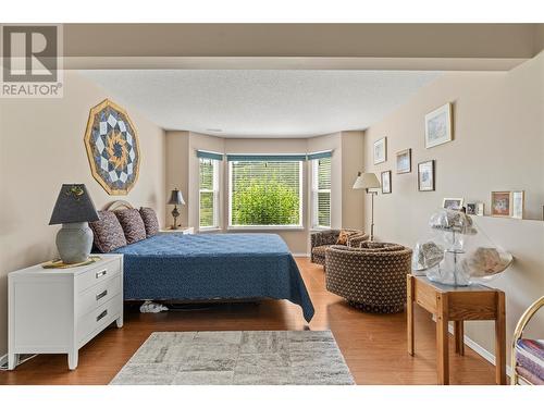 686 6 Street, Vernon, BC - Indoor Photo Showing Bedroom