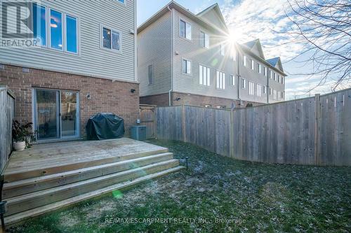 6 - 25 Viking Drive, Hamilton, ON - Outdoor With Exterior