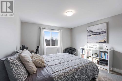 41 Corbin Street, St. Catharines, ON - Indoor Photo Showing Bedroom