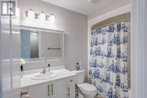 41 Corbin Street, St. Catharines, ON - Indoor Photo Showing Bathroom