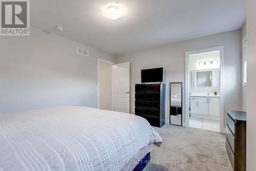 41 Corbin Street, St. Catharines, ON - Indoor Photo Showing Bedroom