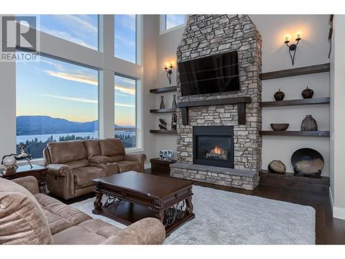 426 Audubon Court, Kelowna, BC - Indoor Photo Showing Living Room With Fireplace