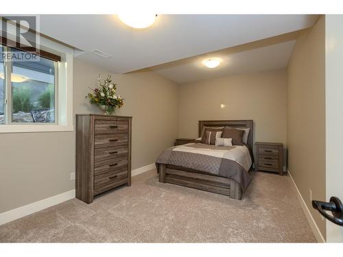 426 Audubon Court, Kelowna, BC - Indoor Photo Showing Bedroom