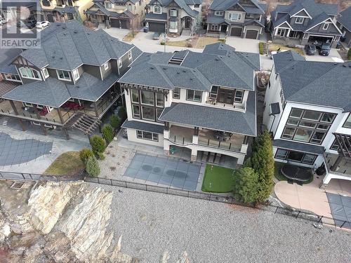 426 Audubon Court, Kelowna, BC - Outdoor With Facade