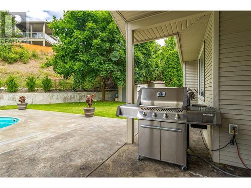 1492 Longley Crescent, Kelowna, BC - Outdoor With In Ground Pool With Deck Patio Veranda With Exterior