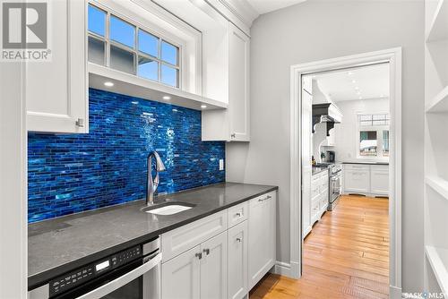 4302 Chuka Drive, Regina, SK - Indoor Photo Showing Kitchen