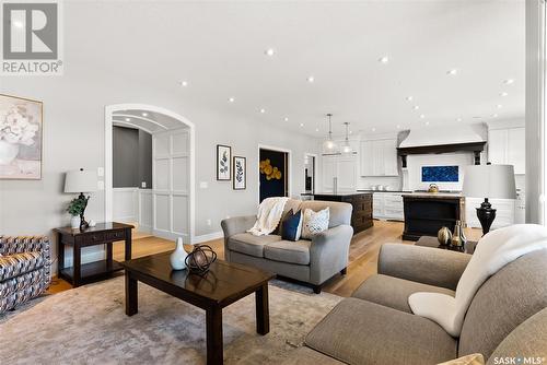 4302 Chuka Drive, Regina, SK - Indoor Photo Showing Living Room