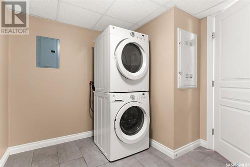 213 5303 Universal Crescent, Regina, SK - Indoor Photo Showing Laundry Room