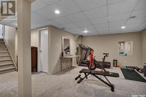 105 Kingsmere Court, Saskatoon, SK - Indoor Photo Showing Gym Room