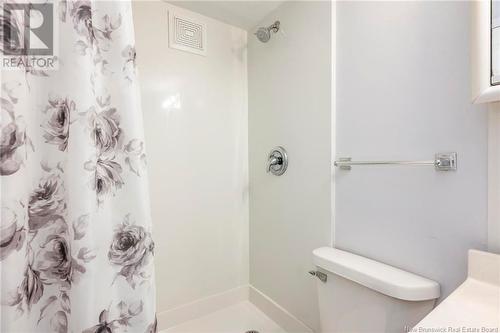 43 Austin Lane, Saint John, NB - Indoor Photo Showing Bathroom