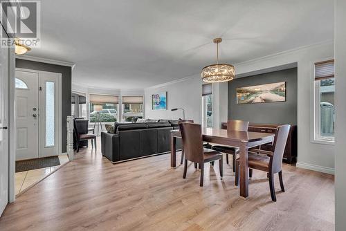 4100 Wellington Drive, Vernon, BC - Indoor Photo Showing Dining Room