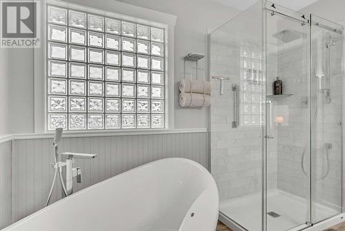 4100 Wellington Drive, Vernon, BC - Indoor Photo Showing Bathroom