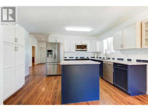 2250 Louie Drive Unit# 143, West Kelowna, BC - Indoor Photo Showing Kitchen With Upgraded Kitchen