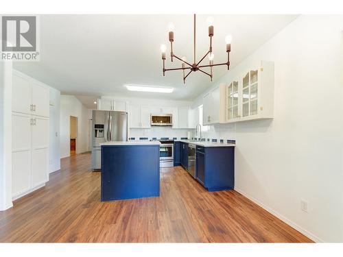 2250 Louie Drive Unit# 143, West Kelowna, BC - Indoor Photo Showing Kitchen With Upgraded Kitchen