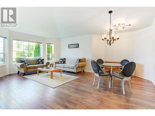 2250 Louie Drive Unit# 143, West Kelowna, BC - Indoor Photo Showing Living Room