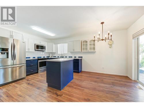 2250 Louie Drive Unit# 143, West Kelowna, BC - Indoor Photo Showing Kitchen With Upgraded Kitchen