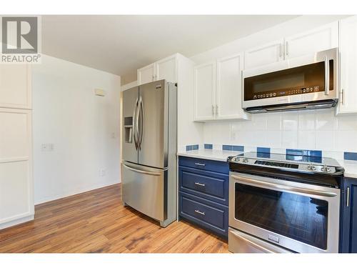 2250 Louie Drive Unit# 143, West Kelowna, BC - Indoor Photo Showing Kitchen