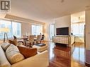 2006 - 35 Balmuto Street, Toronto, ON  - Indoor Photo Showing Living Room 