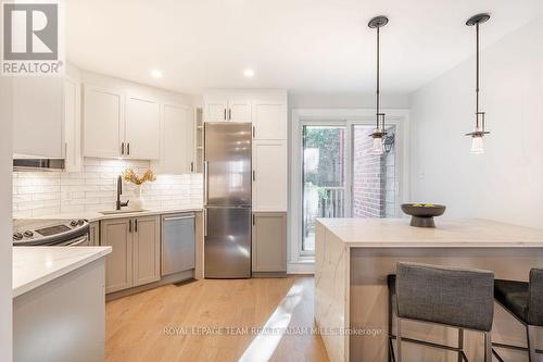 14 Cornerstone, Ottawa, ON - Indoor Photo Showing Kitchen With Stainless Steel Kitchen With Upgraded Kitchen