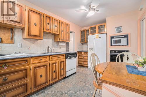 1253 Cobden Road, Ottawa, ON - Indoor