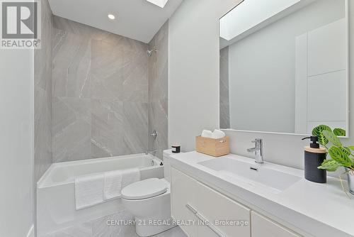 84 Bexhill Avenue, Toronto, ON - Indoor Photo Showing Bathroom