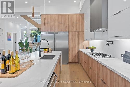 84 Bexhill Avenue, Toronto, ON - Indoor Photo Showing Kitchen With Upgraded Kitchen