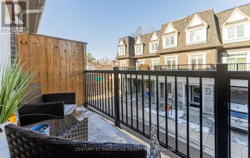 174 Elgin Mills Road W, Richmond Hill, ON - Outdoor With Exterior