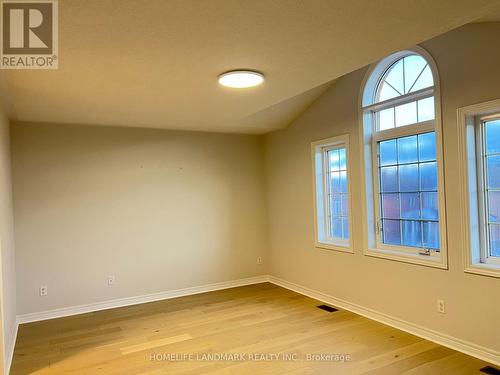 120 Aikenhead Avenue, Richmond Hill, ON - Indoor Photo Showing Other Room