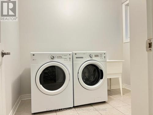 120 Aikenhead Avenue, Richmond Hill, ON - Indoor Photo Showing Laundry Room