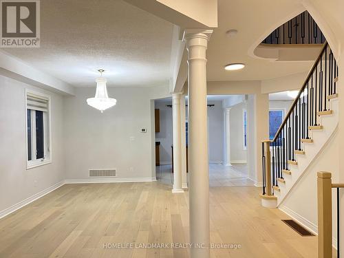 120 Aikenhead Avenue, Richmond Hill, ON - Indoor Photo Showing Other Room