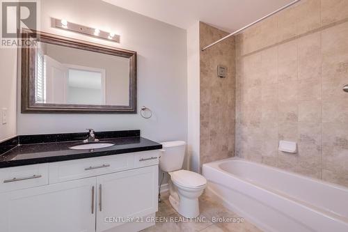 569 Murray Meadows Place, Milton, ON - Indoor Photo Showing Bathroom