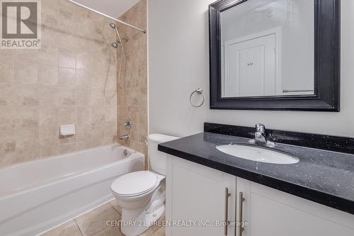 569 Murray Meadows Place, Milton, ON - Indoor Photo Showing Bathroom