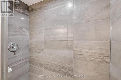 569 Murray Meadows Place, Milton, ON - Indoor Photo Showing Bathroom