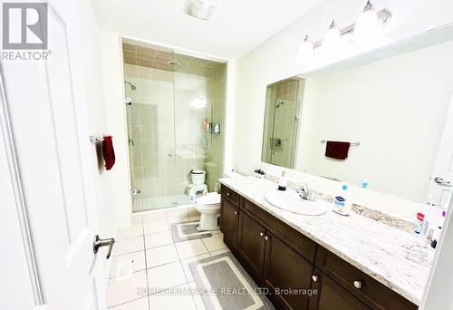 8 Boothill Drive, Brampton, ON - Indoor Photo Showing Bathroom