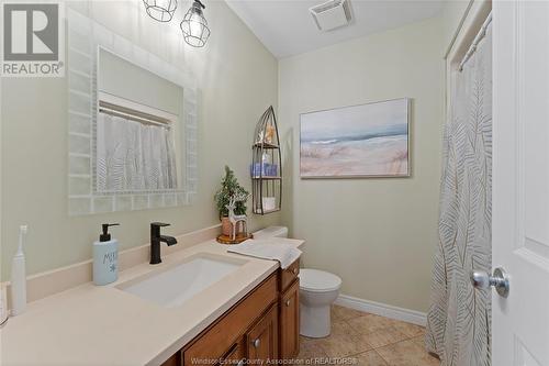 362 Legacy Lane, Lakeshore, ON - Indoor Photo Showing Bathroom