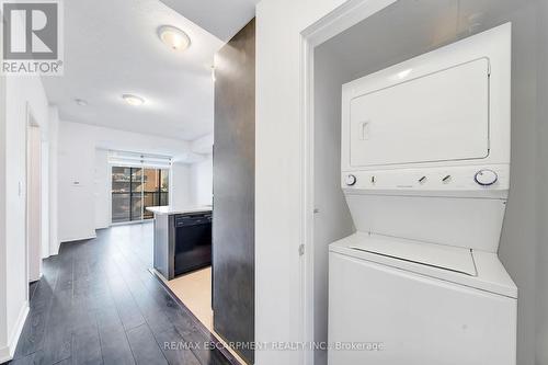 606 - 85 Robinson Street, Hamilton, ON - Indoor Photo Showing Laundry Room