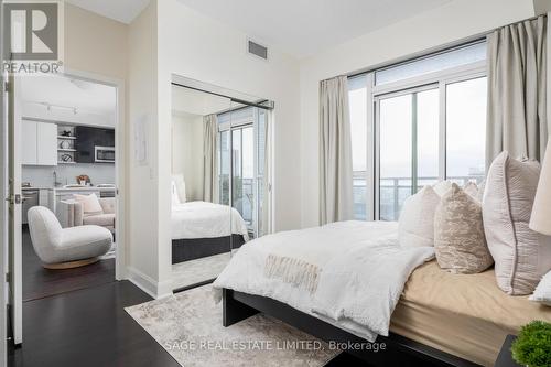 811 - 33 Shore Breeze Drive, Toronto, ON - Indoor Photo Showing Bedroom