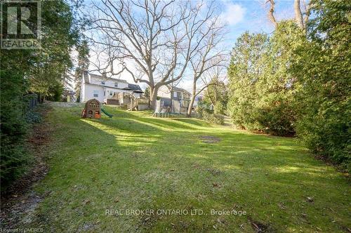 883 Forest Glen Avenue, Burlington, ON - Outdoor